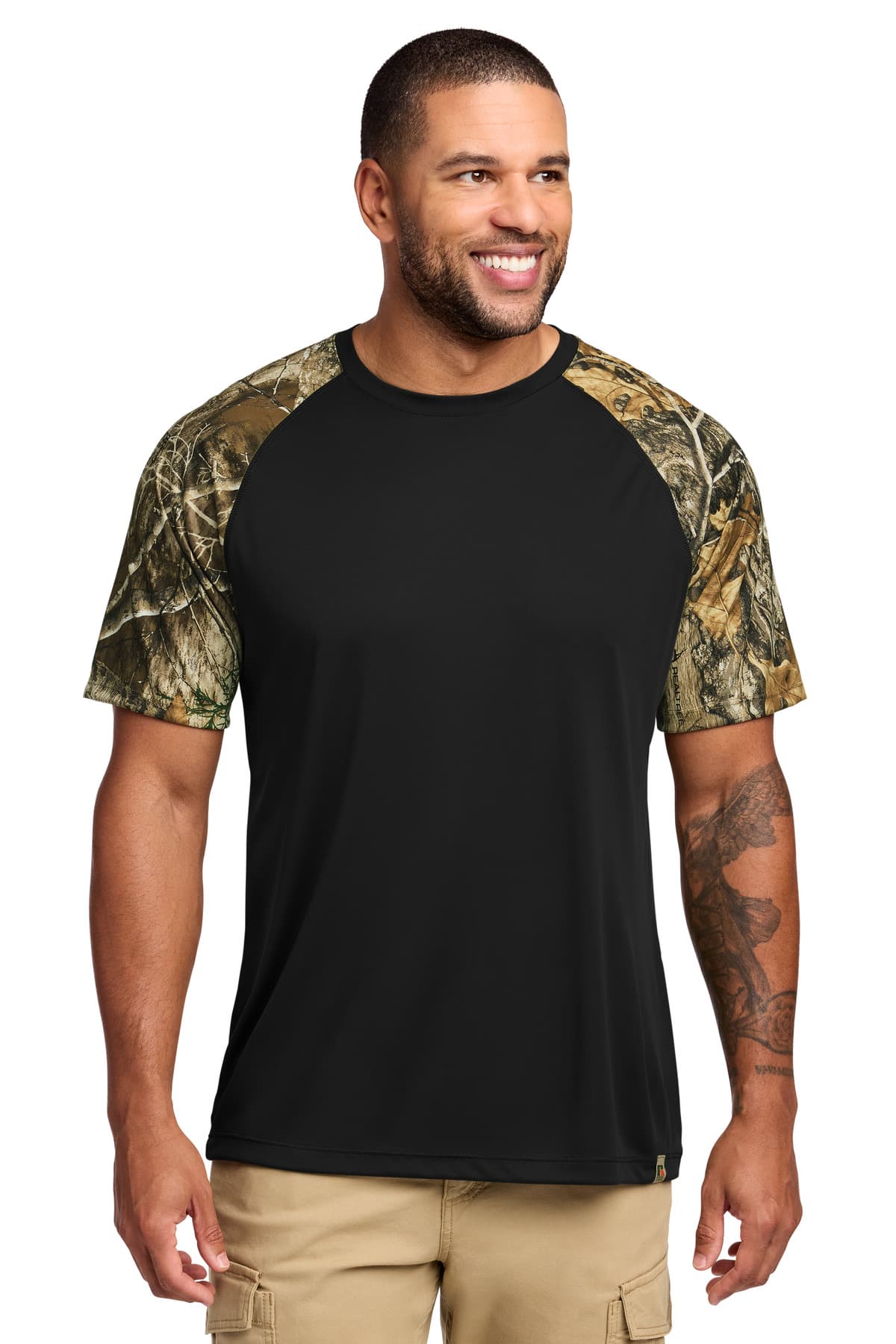 Russell Outdoors  Realtree ® Colorblock Performance Tee